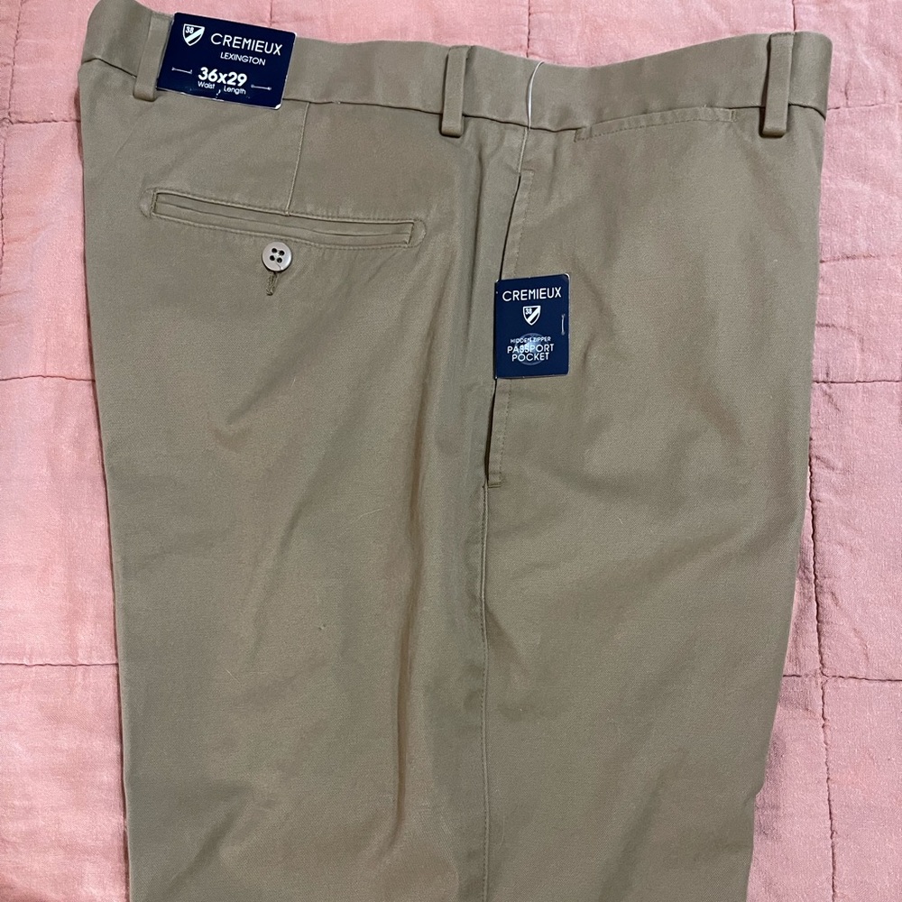 36x30 khaki pants. New w tags.